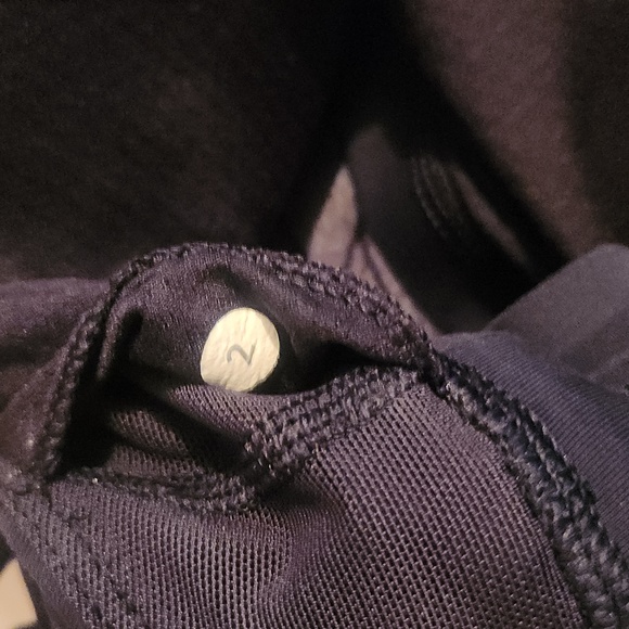 ⭐️LULULEMON OPEN BACK TANK - Picture 4 of 4